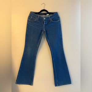 Levi’s 518. Superlow Bootcut Jeans. Size:28/33.